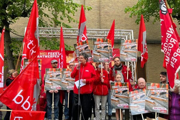 Caroline Copers op 1 mei: Sombere context, strijdbare boodschap