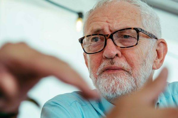 Jeremy Corbyn: “Alle werknemers moeten vertegenwoordigd zijn in een vakbond”