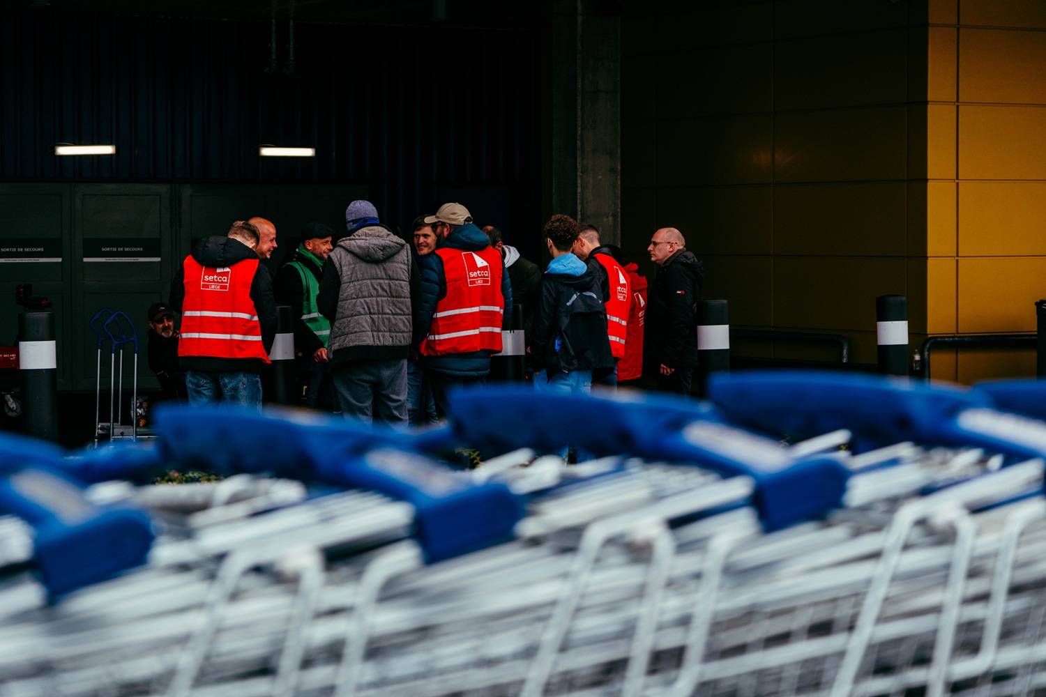 Overal inzetbaar, overbelasting en ziekte: stakende IKEA-werknemers bereiken akkoord
